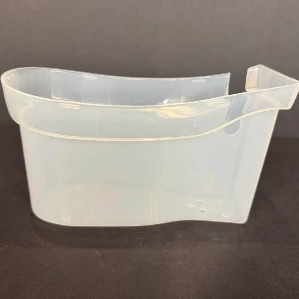 Hamilton Beach plastic snap